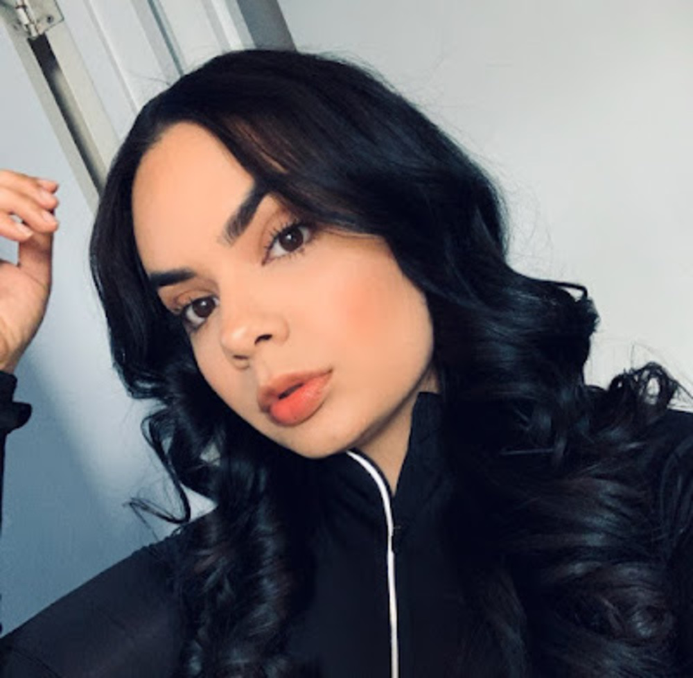 Meet your Posher, Krysellie